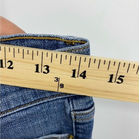 Frame Le Garcon Distressed Skinny Ankle
Jeans in Dunmore Wash Celeb Favorite - Picture 12 of 16